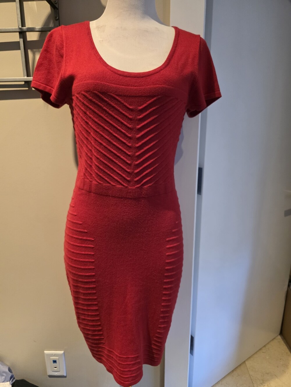 Wendy Willams Red Short Sleeve Scoop-Neck Knit Dress